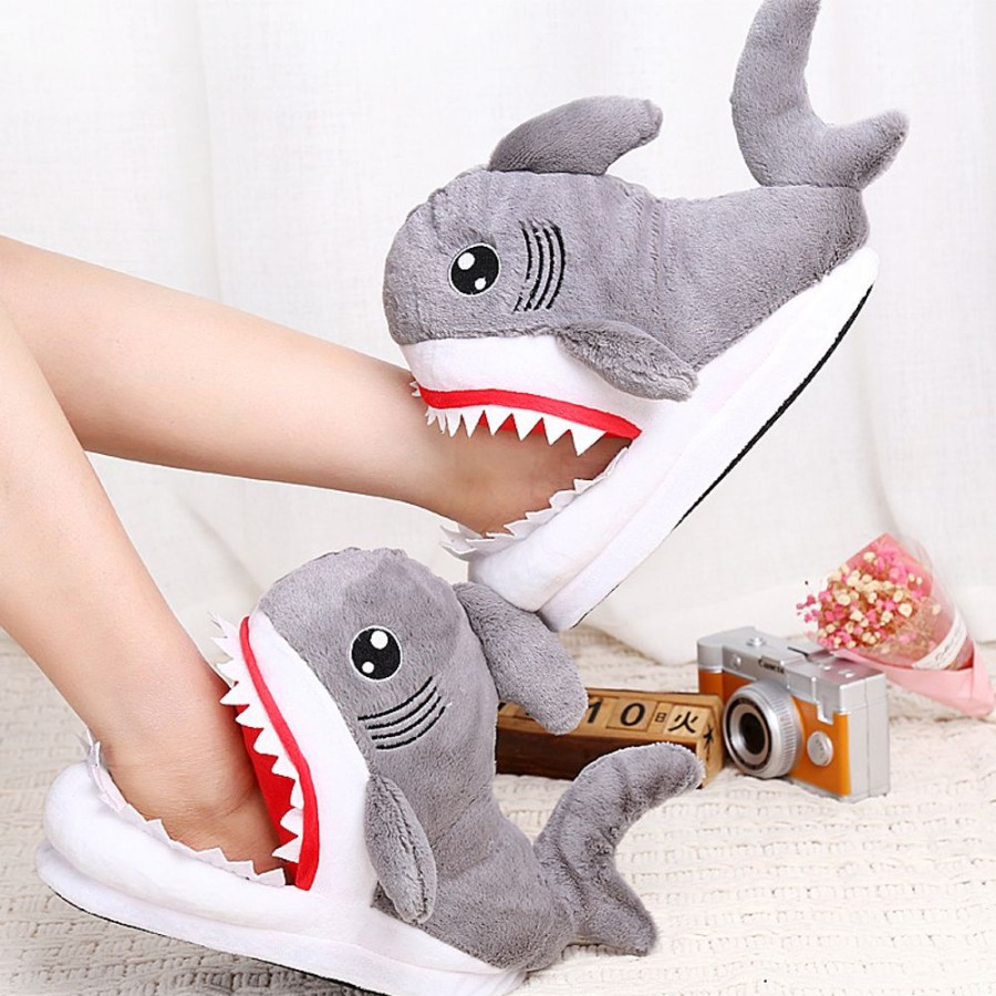 Fashion Minitopia | Shark Slippers