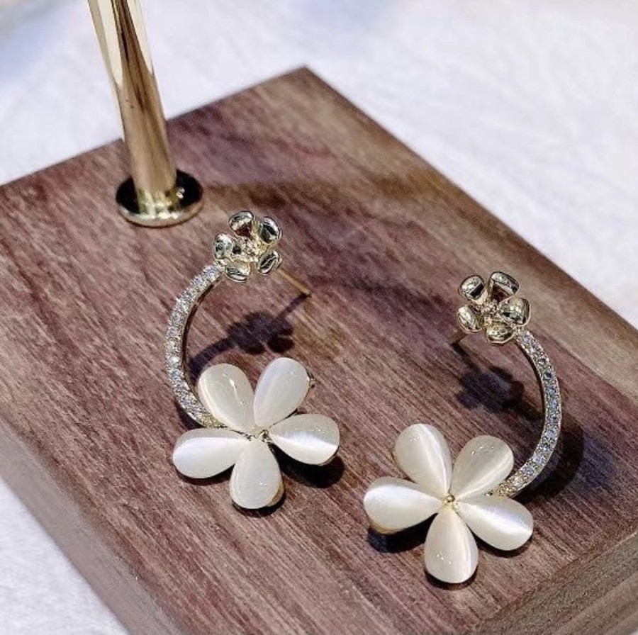 Fashion Minitopia | Tania Flower Drop Earrings