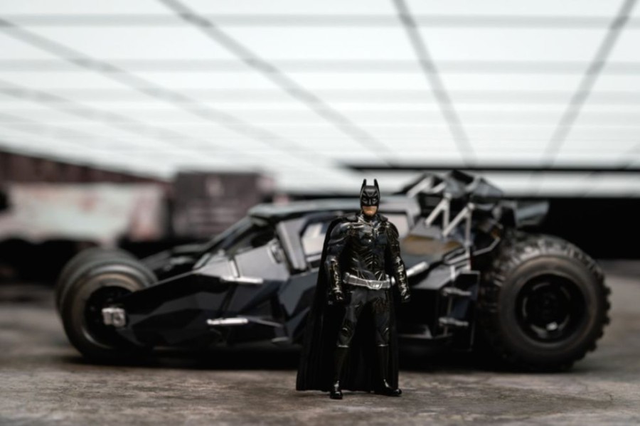 Popculture Jada Toys | Batman: Dark Knight Trilogy - Batmobile With Batman (Black Camo) Sdcc 2023 Exclusive 1:24 Scale