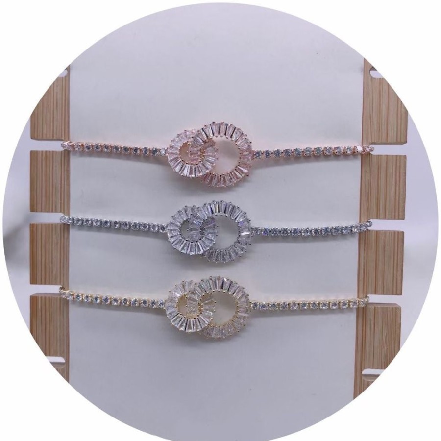 Fashion Minitopia | Unity Crystal Bracelet