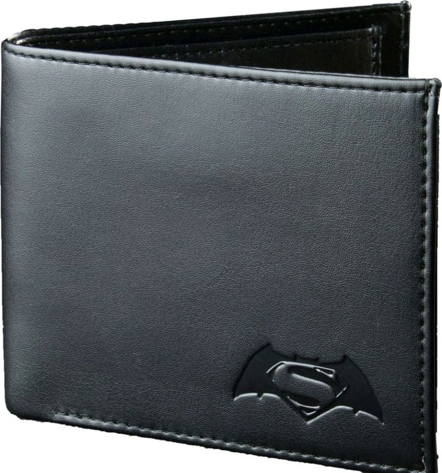 Popculture DC Comics | Batman V Superman: Dawn Of Justice - Movie Logo Embossed Wallet